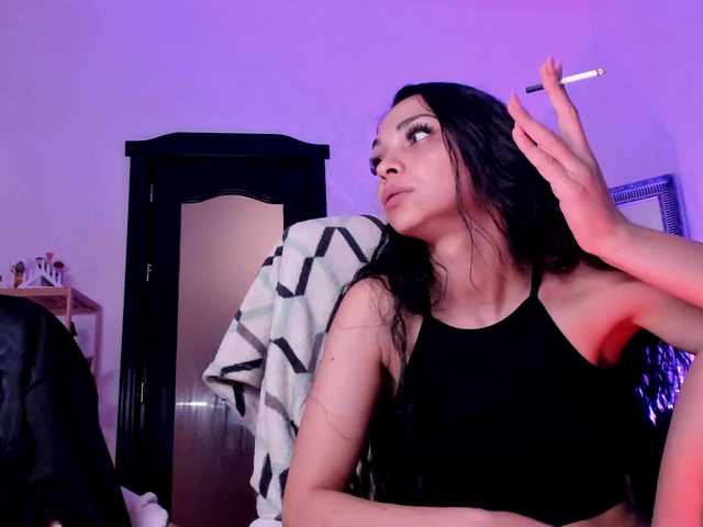 Cheerish live cam on BongaCams