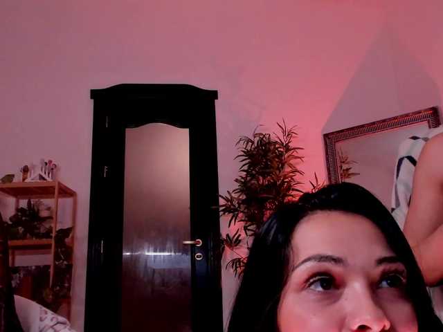 Cheerish live cam on BongaCams