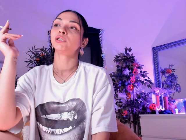 Cheerish live cam on BongaCams