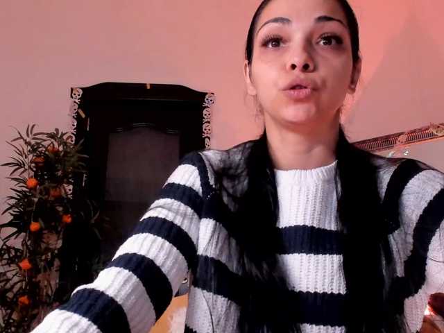 Cheerish live cam on BongaCams