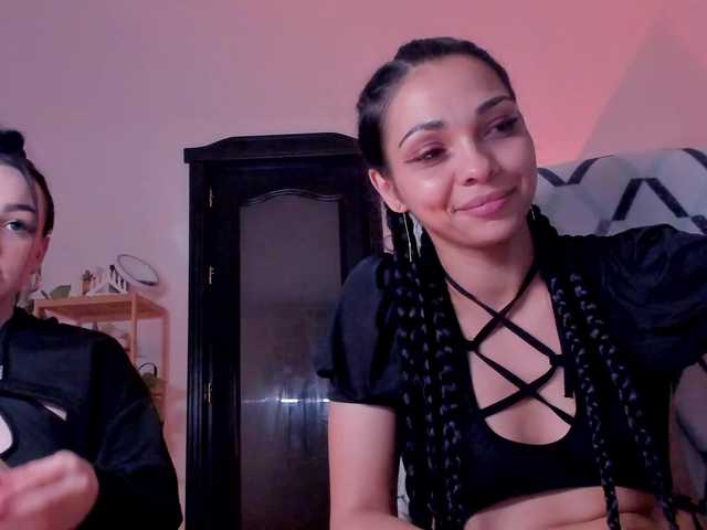 Cheerish live cam on BongaCams