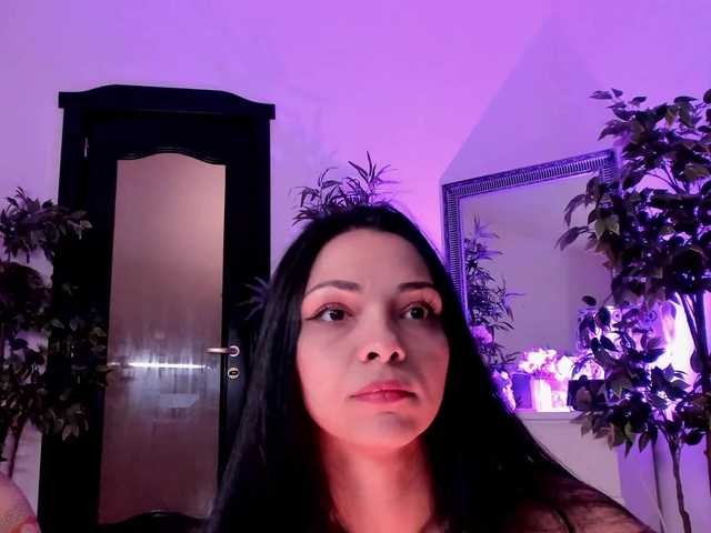 Cheerish live cam on BongaCams