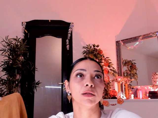 Cheerish live cam on BongaCams