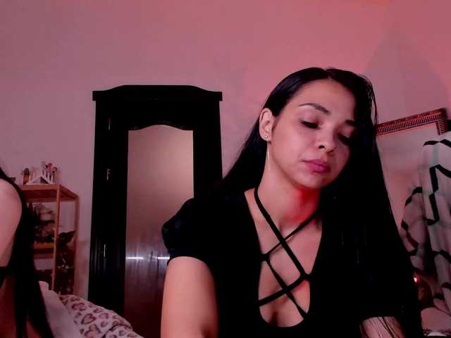 Cheerish live cam on BongaCams