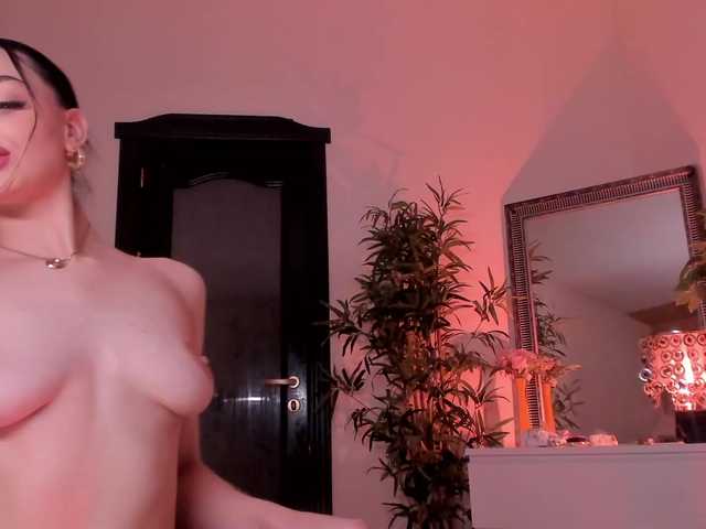 Cheerish live cam on BongaCams