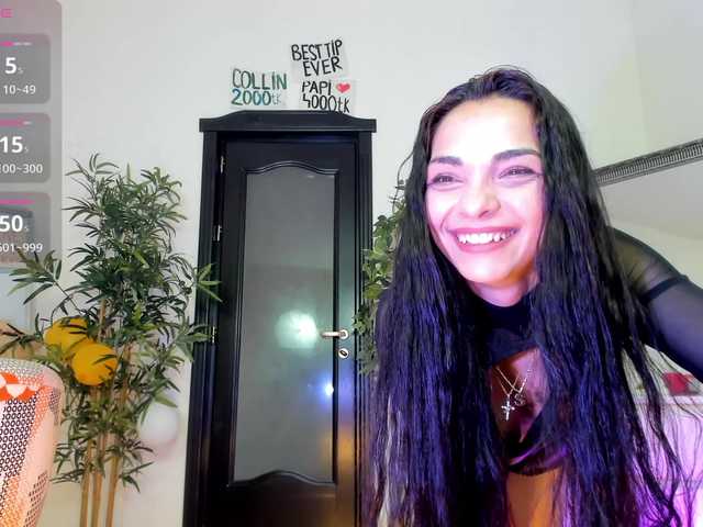 Cheerish live cam on BongaCams