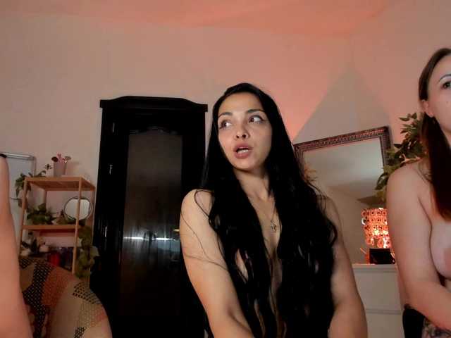 Cheerish live cam on BongaCams