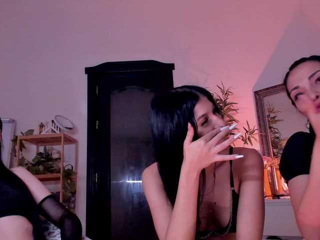 Cheerish live cam on BongaCams