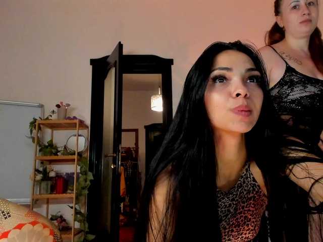 Cheerish live cam on BongaCams