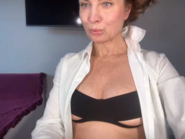 RachellHot live cam on BongaCams