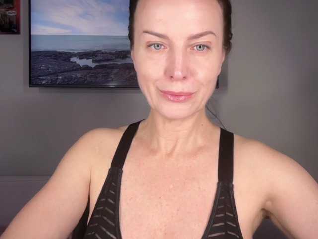 RachellHot live webcam show