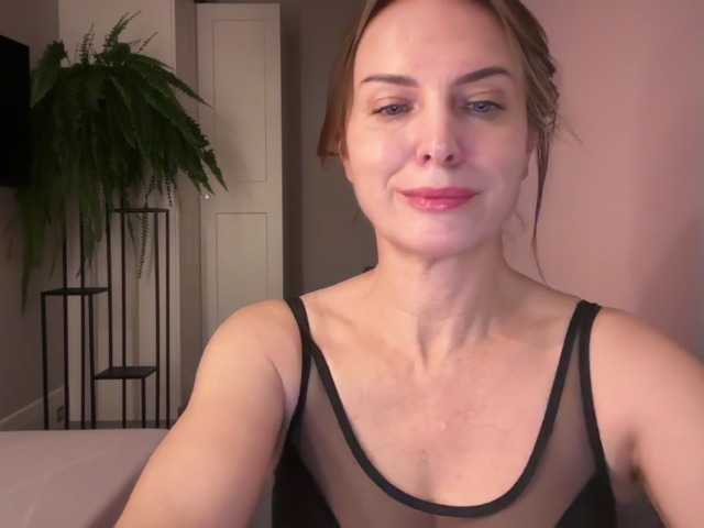 RachellHot live cam on BongaCams