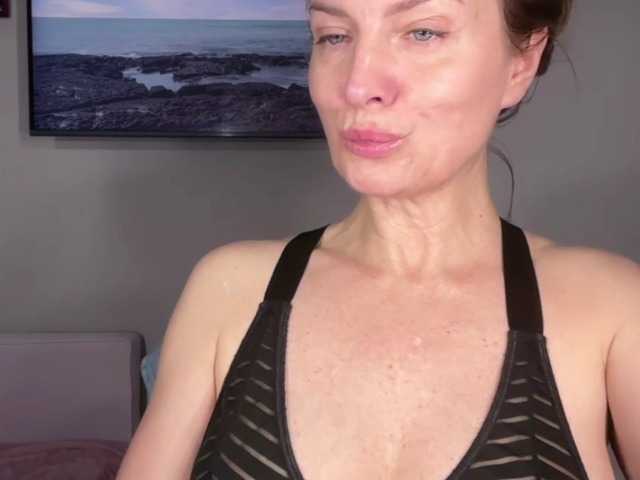 RachellHot
