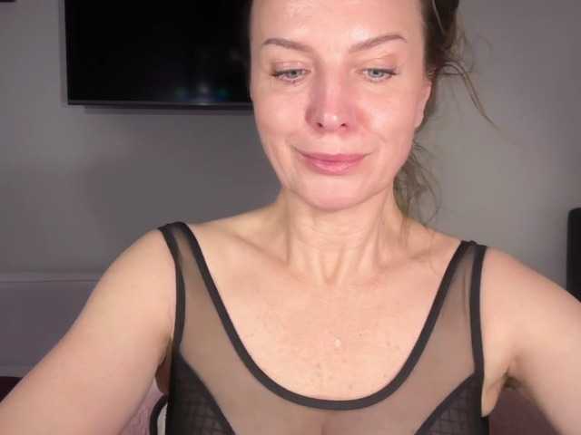 RachellHot