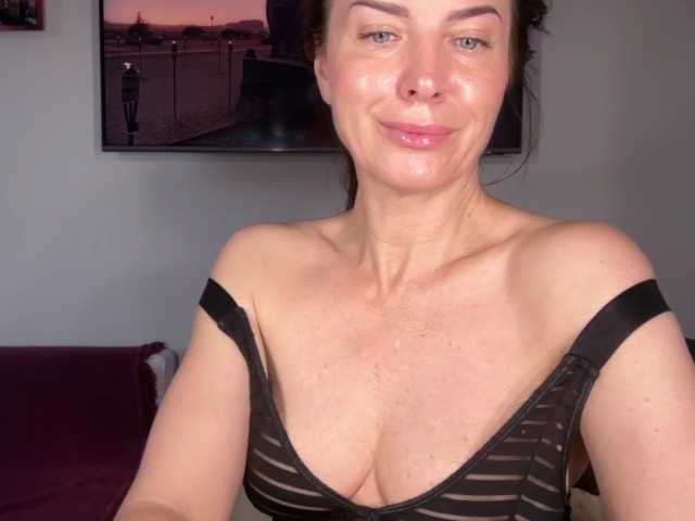 RachellHot