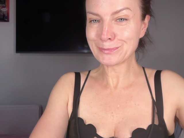 RachellHot