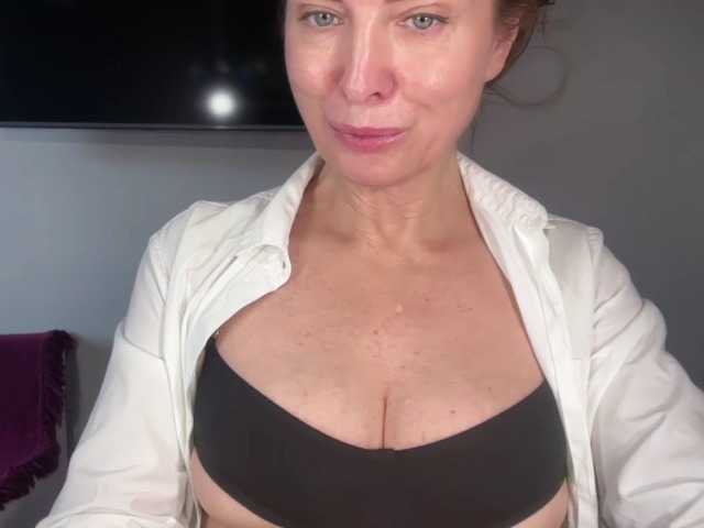 RachellHot live cam on BongaCams