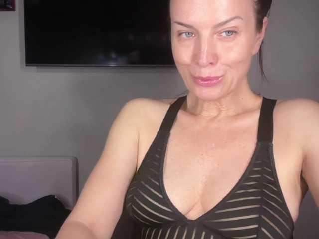 RachellHot live webcam show