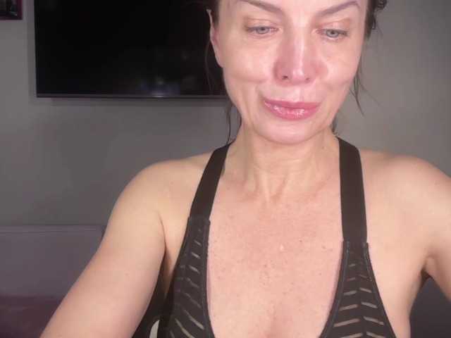 RachellHot live webcam show