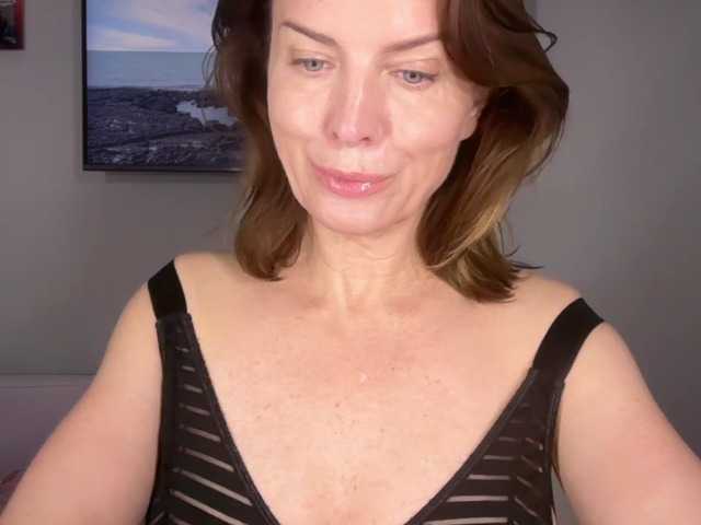 RachellHot live cam on BongaCams