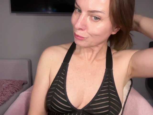 RachellHot