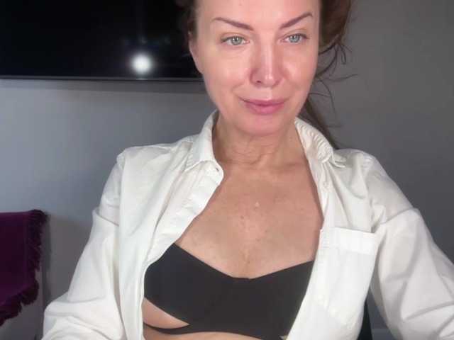 RachellHot