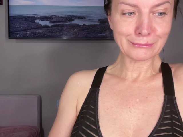 RachellHot live cam on BongaCams