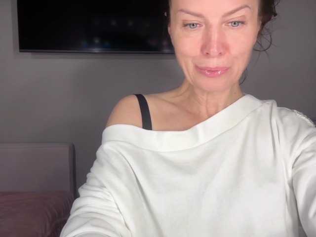 RachellHot live cam on BongaCams