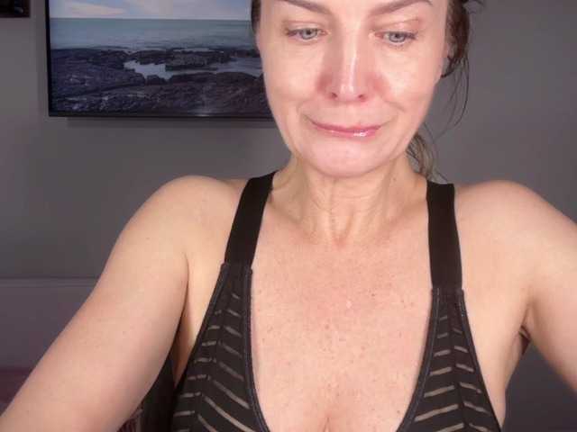 RachellHot live webcam show