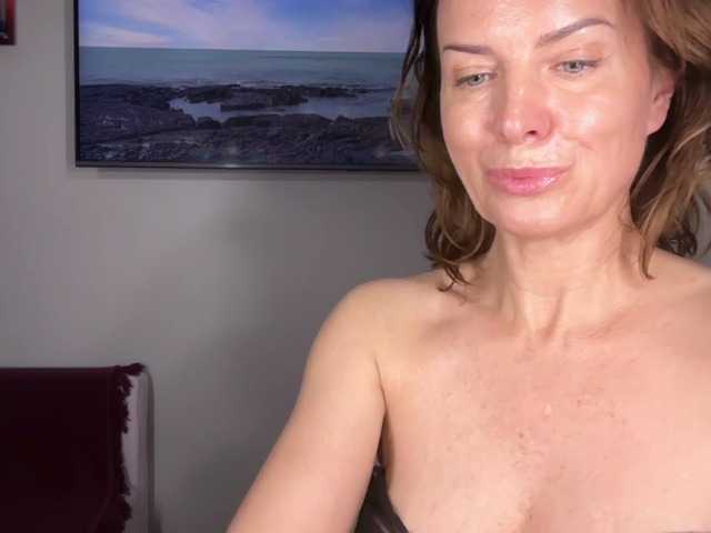 RachellHot live cam on BongaCams