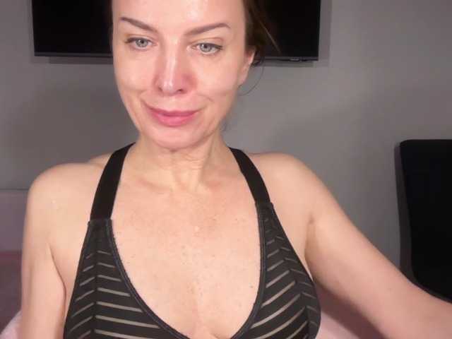RachellHot