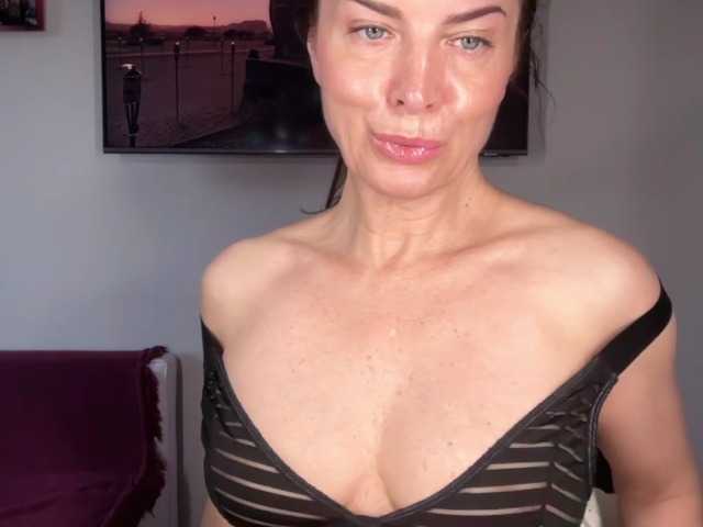RachellHot live cam on BongaCams