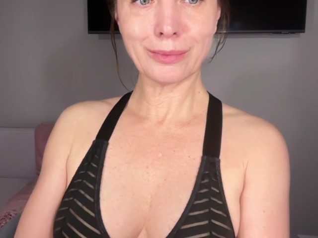 RachellHot live cam on BongaCams