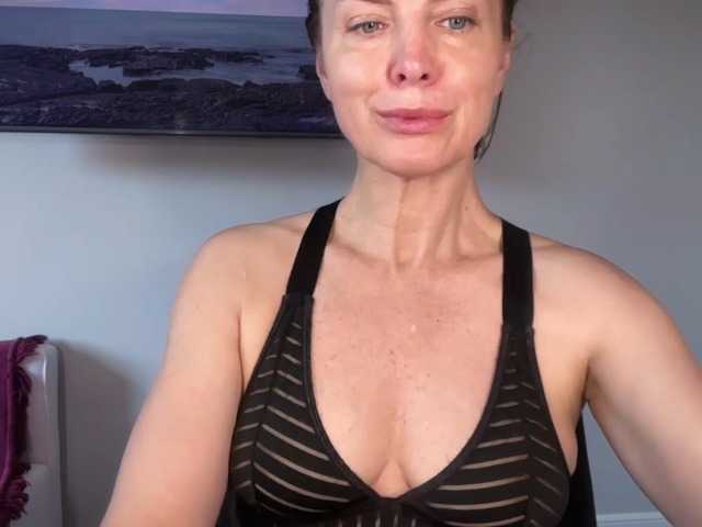 RachellHot live cam on BongaCams