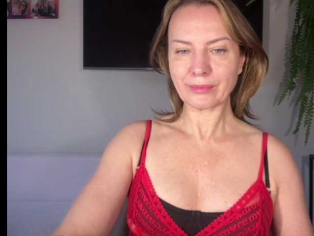 RachellHot live cam on BongaCams