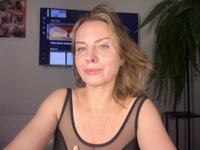 RachellHot