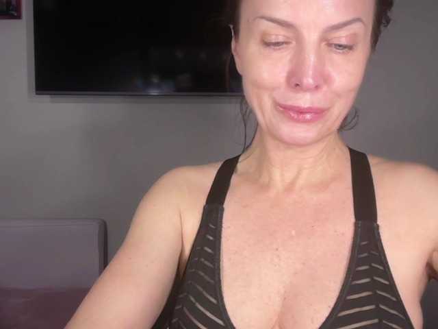 RachellHot live webcam show