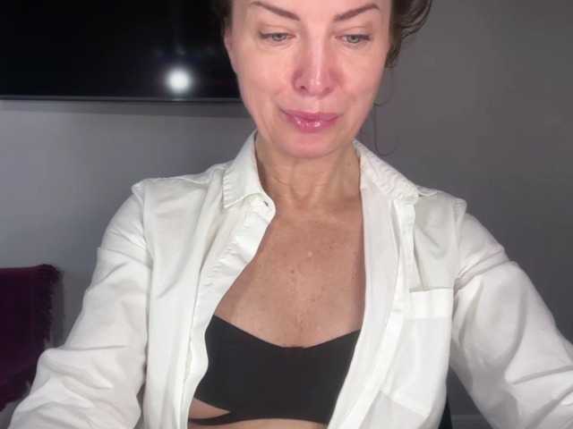 RachellHot live cam on BongaCams