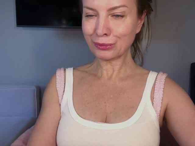 RachellHot