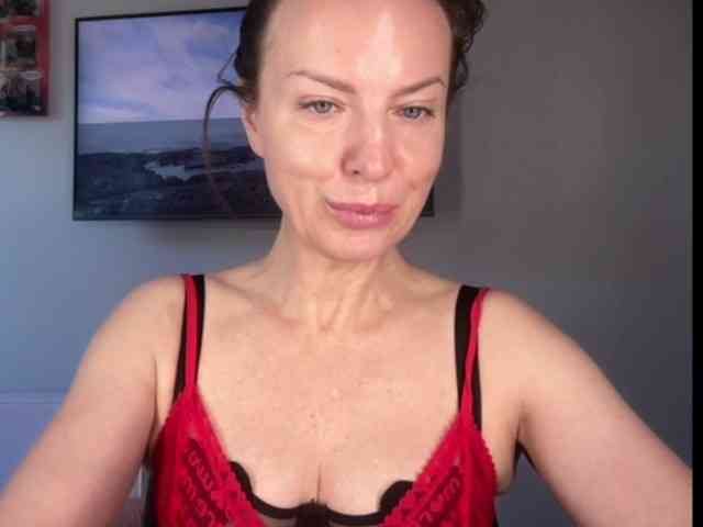 RachellHot webcam