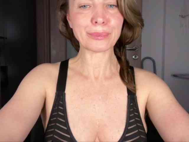 RachellHot webcam