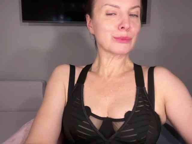 RachellHot