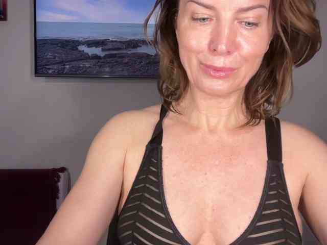 RachellHot webcam