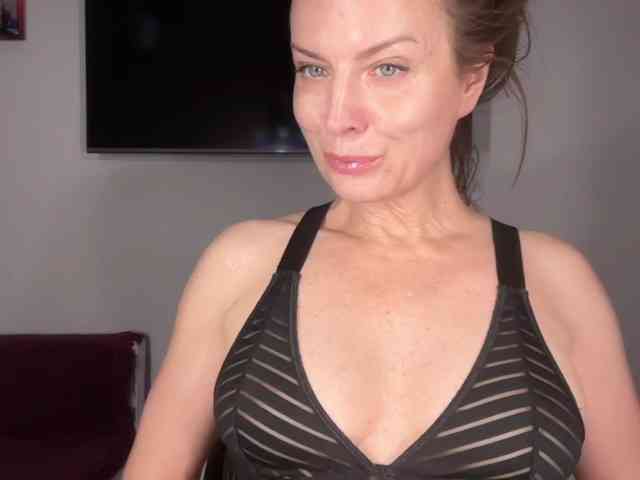 RachellHot