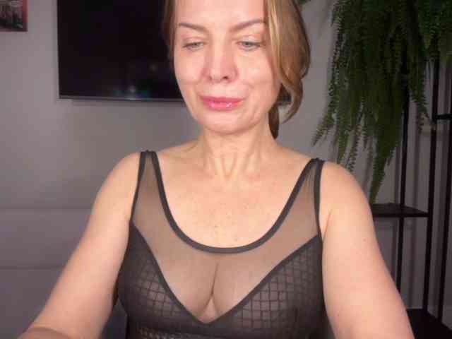 RachellHot