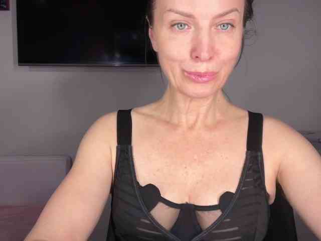 RachellHot webcam