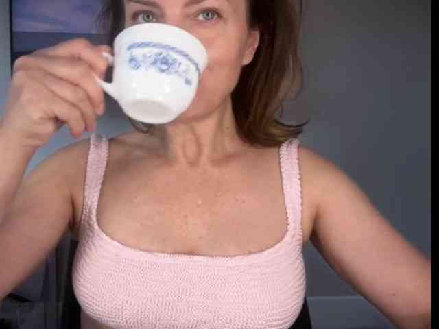 RachellHot webcam