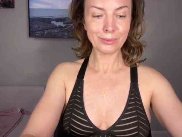 RachellHot webcam