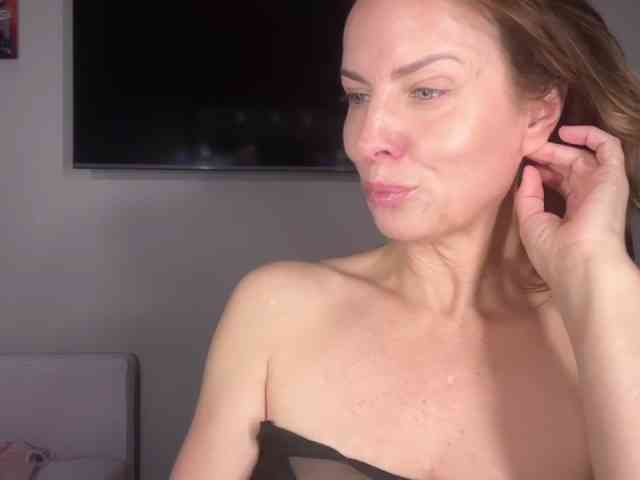 RachellHot webcam