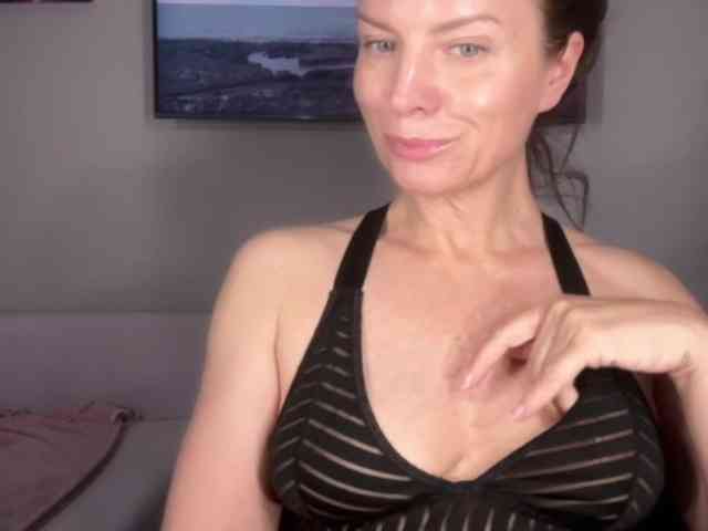 RachellHot webcam